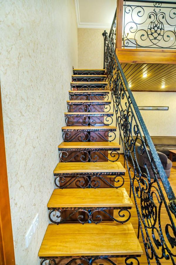 באקו Nizami Street 2 Room Luxe House מראה חיצוני תמונה