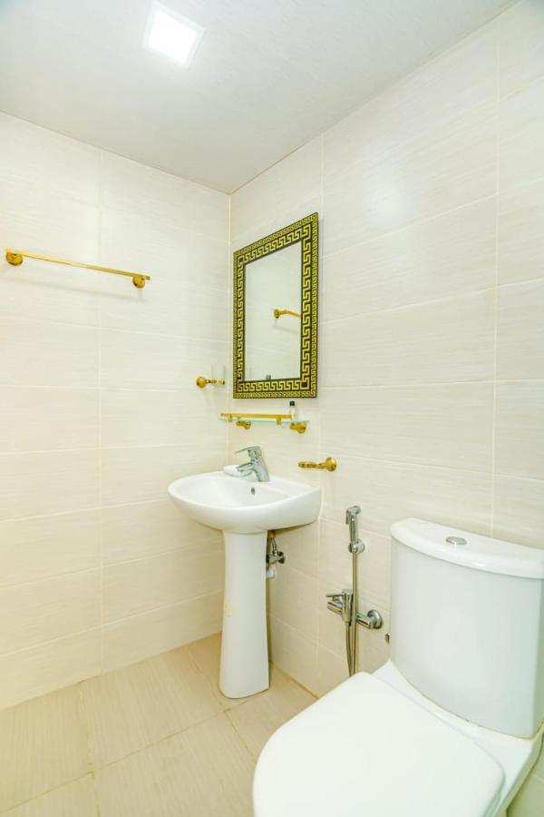 באקו Nizami Street 2 Room Luxe House מראה חיצוני תמונה