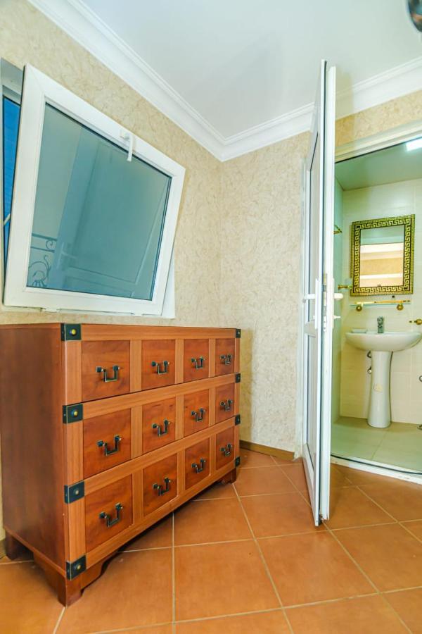 באקו Nizami Street 2 Room Luxe House מראה חיצוני תמונה