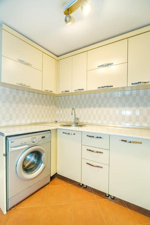 באקו Nizami Street 2 Room Luxe House מראה חיצוני תמונה